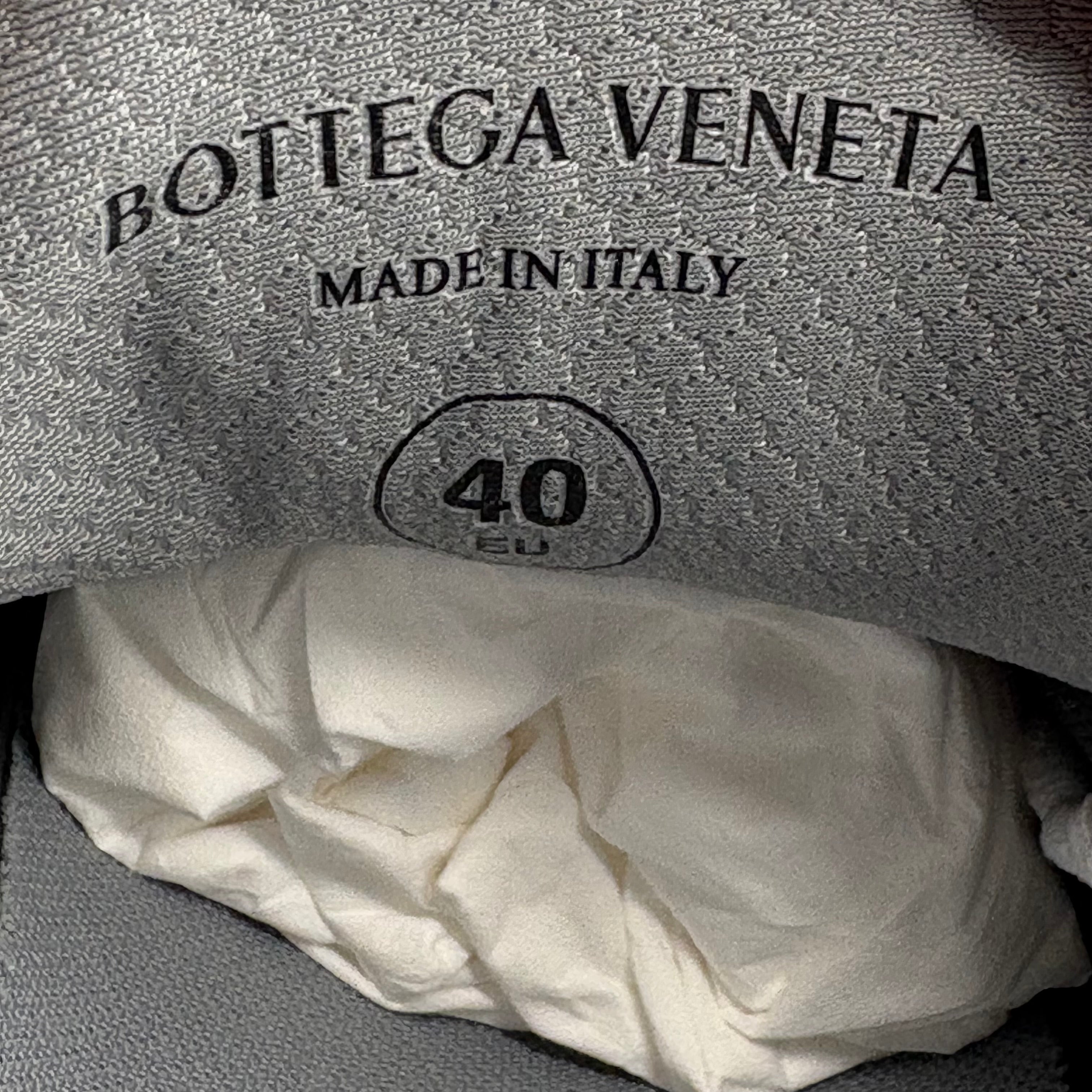 Orbit Women’s Sneaker