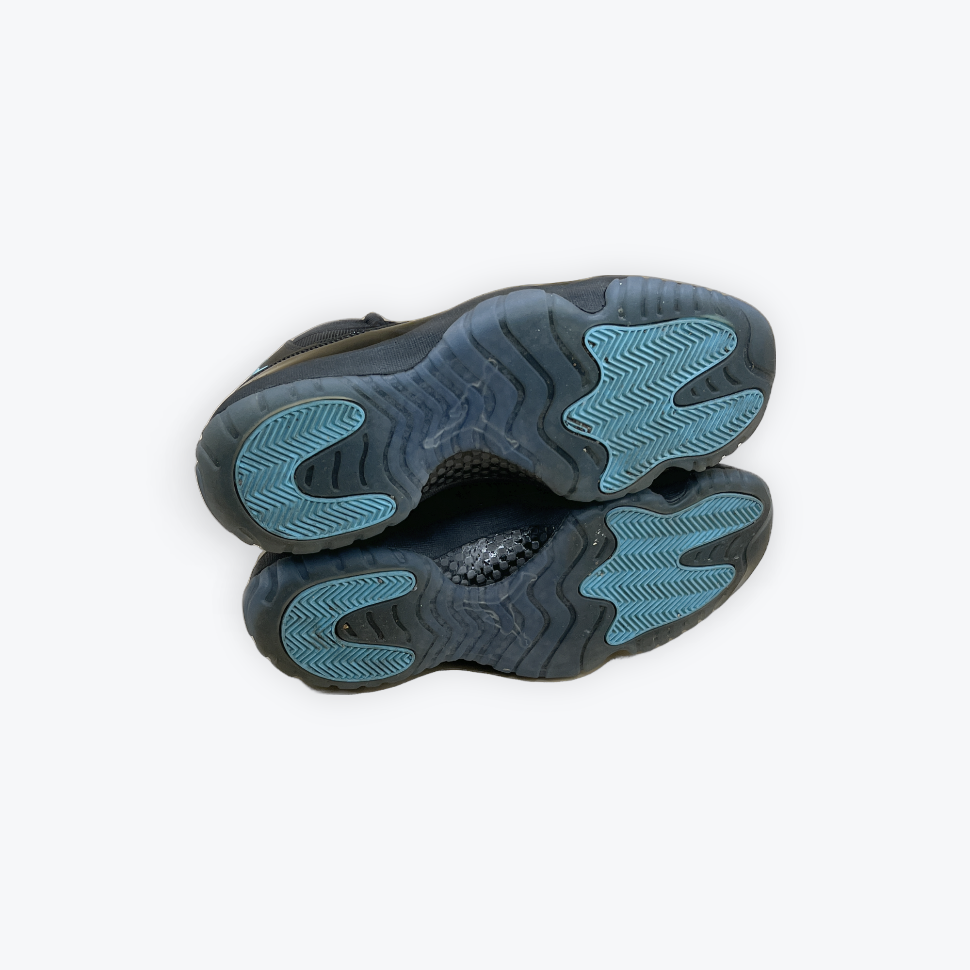 Retro 11 “Gamma Blue”