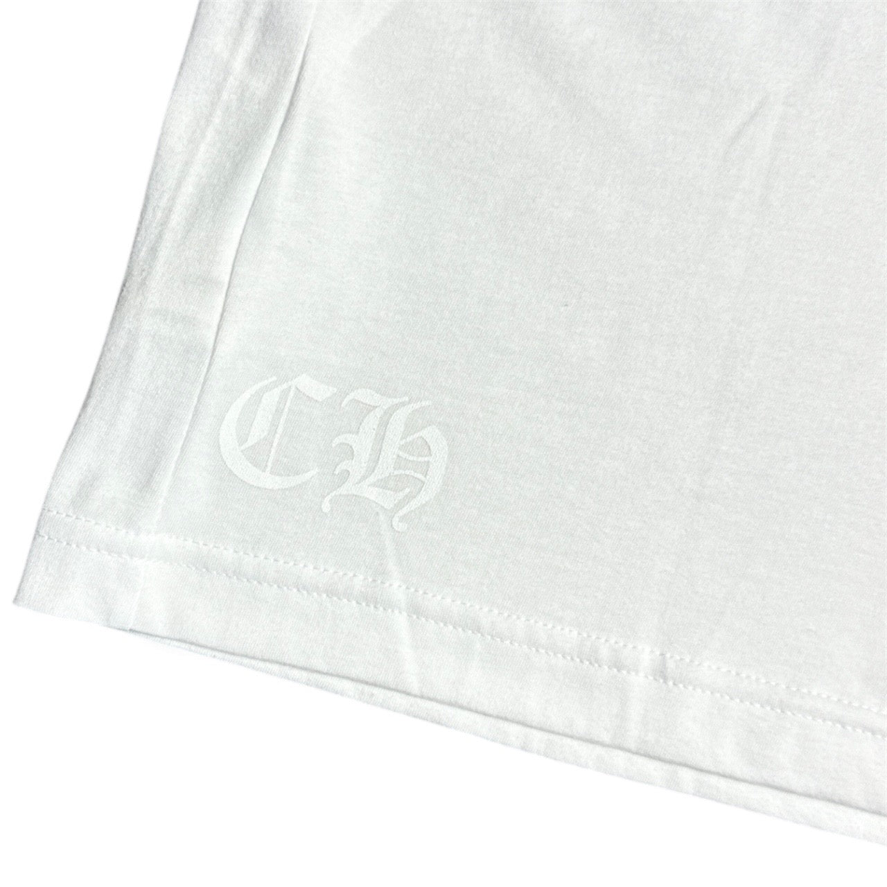 Neck Logo Pocket Tee