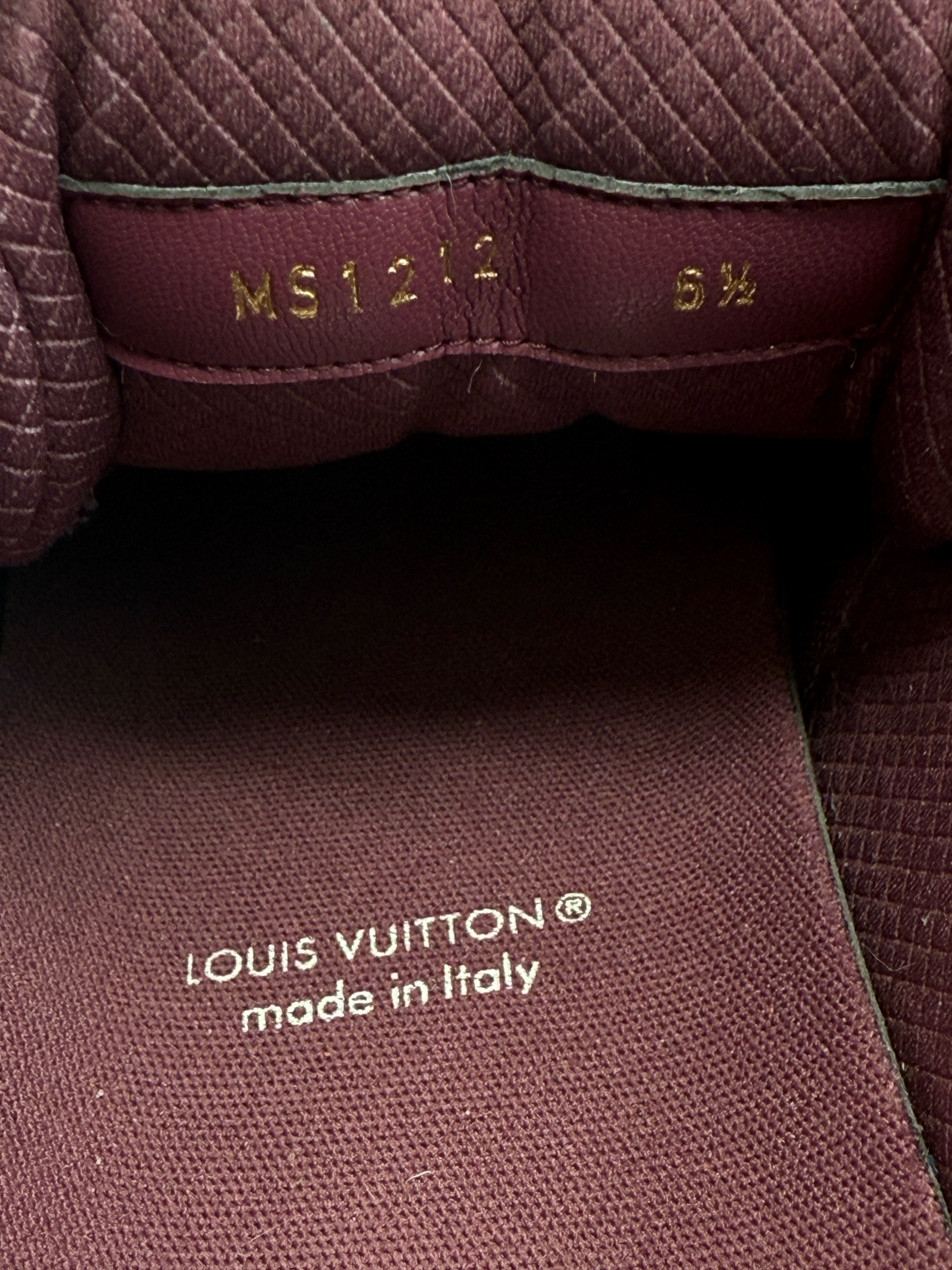 LV Runner Tatic Sneakers