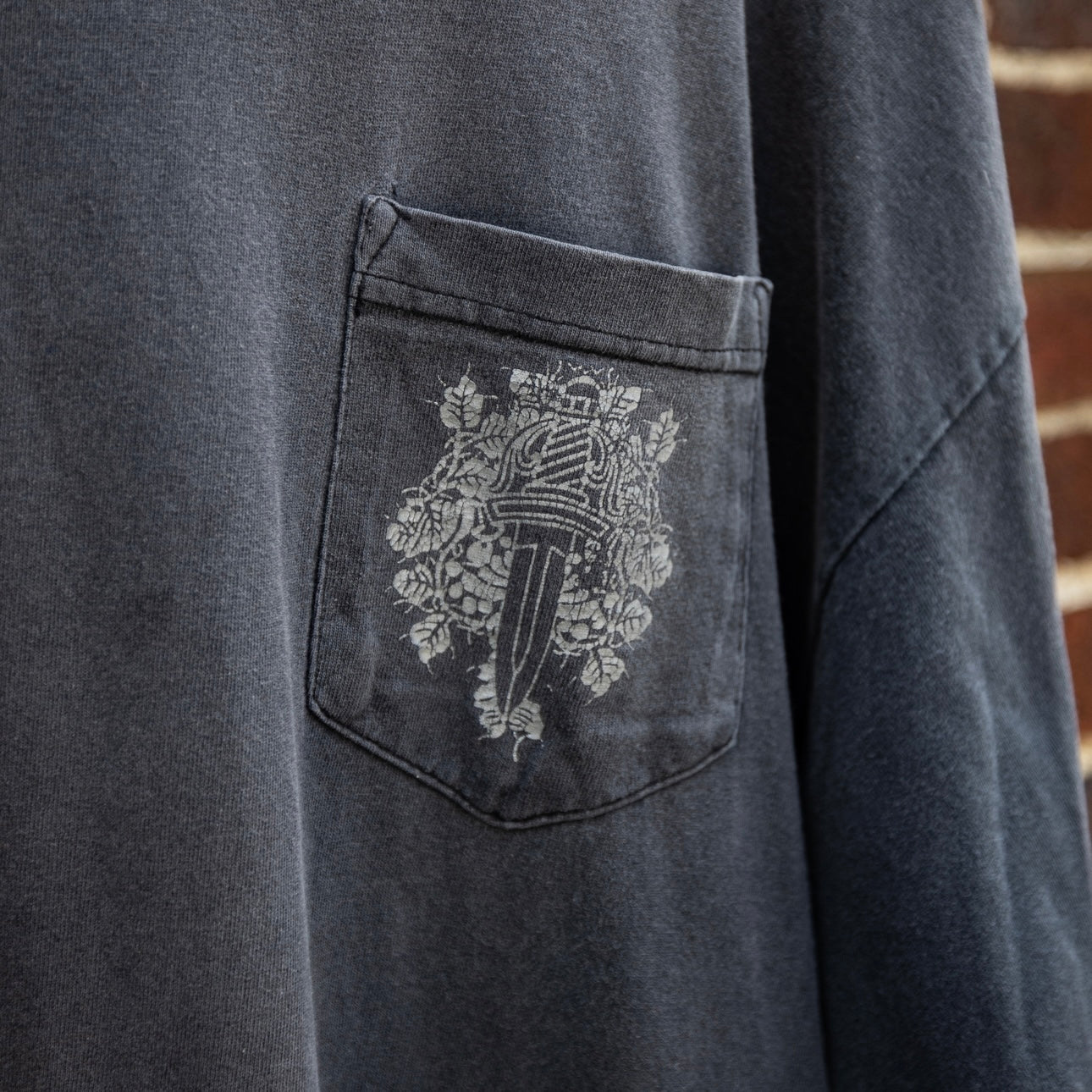 Vintage Floral Dagger Pocket Long Sleeve T-Shirt