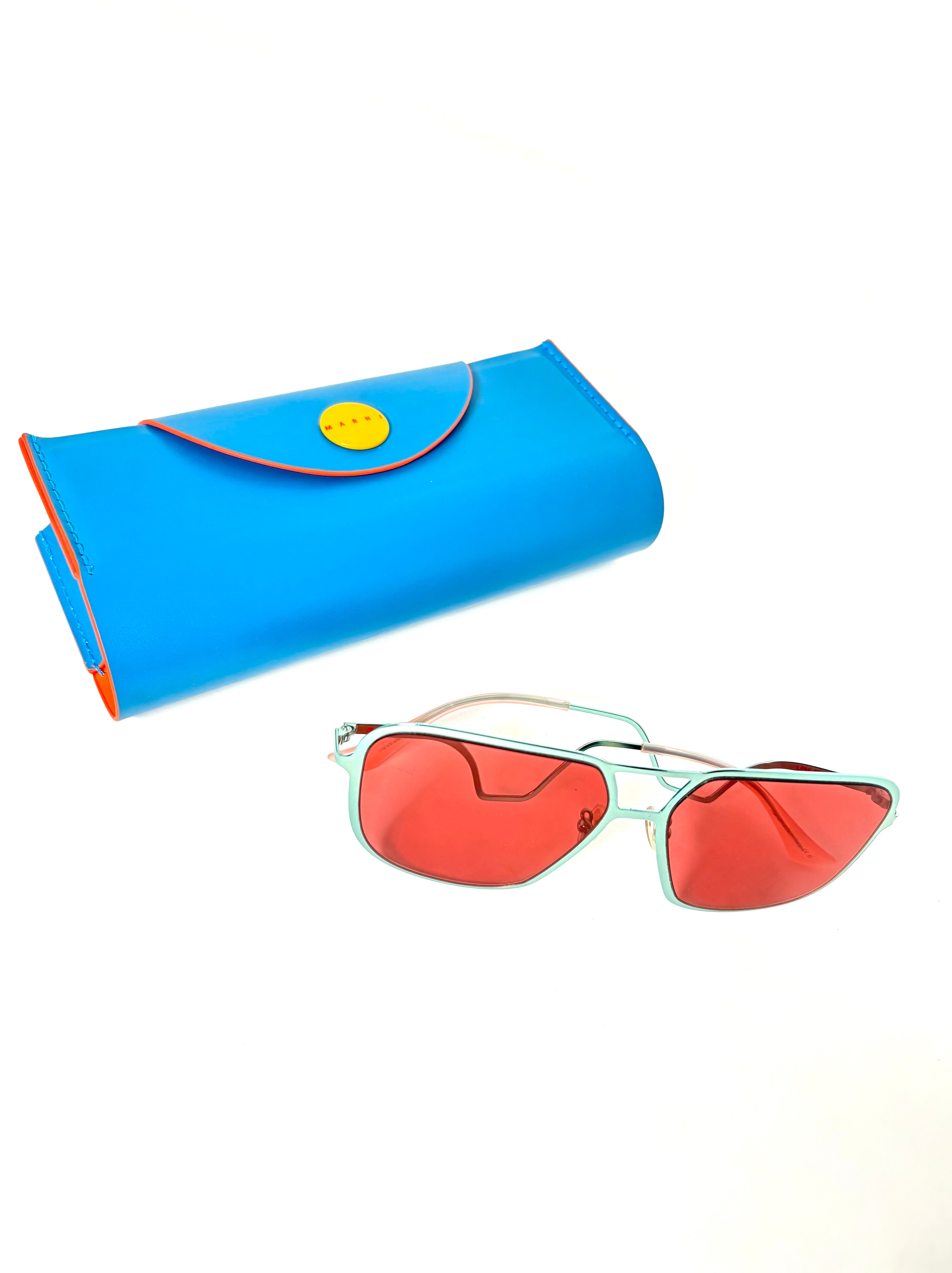 Geometrical Metal Aviator Sunglasses