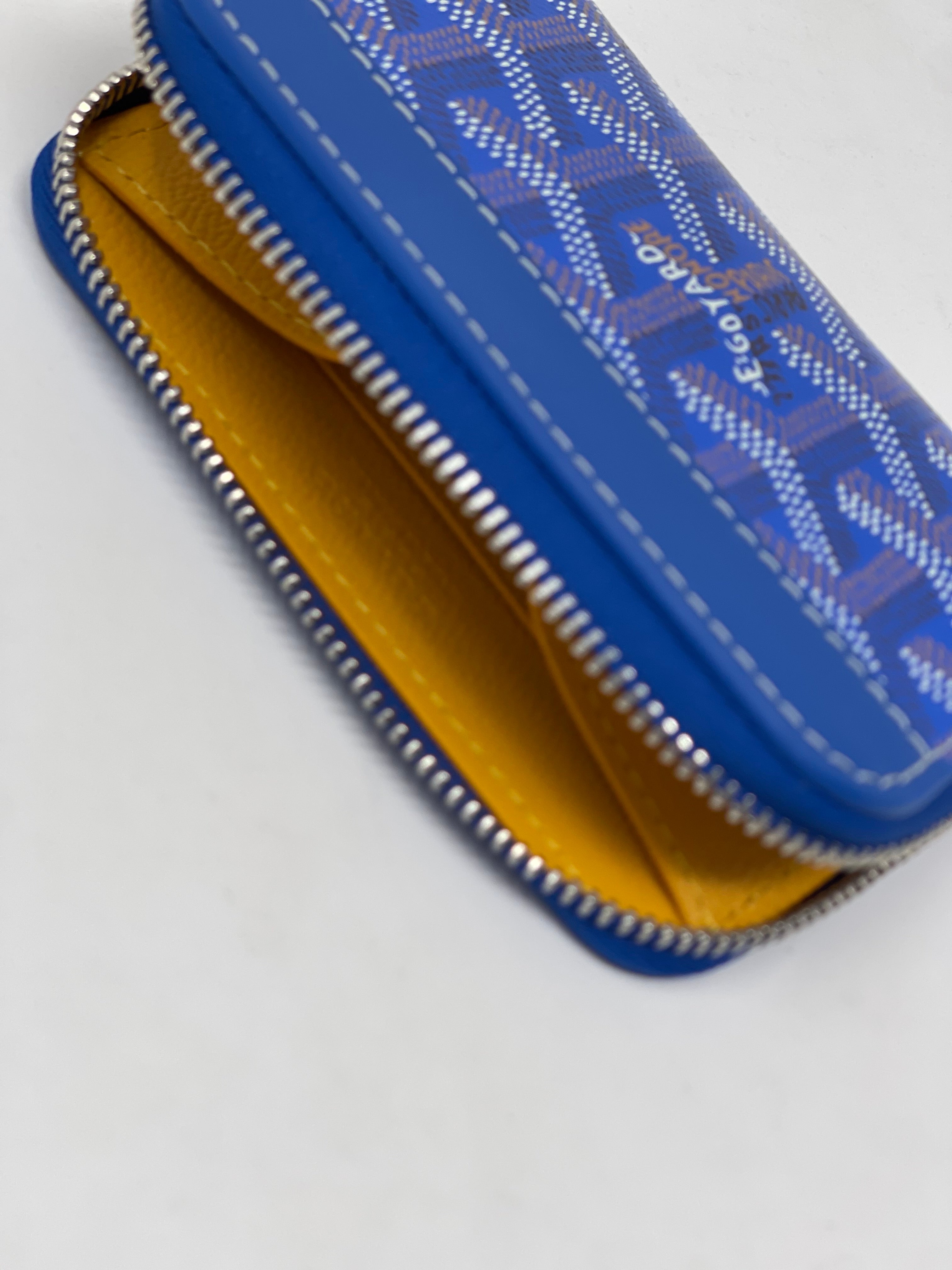 Matignon Mini Zip Wallet