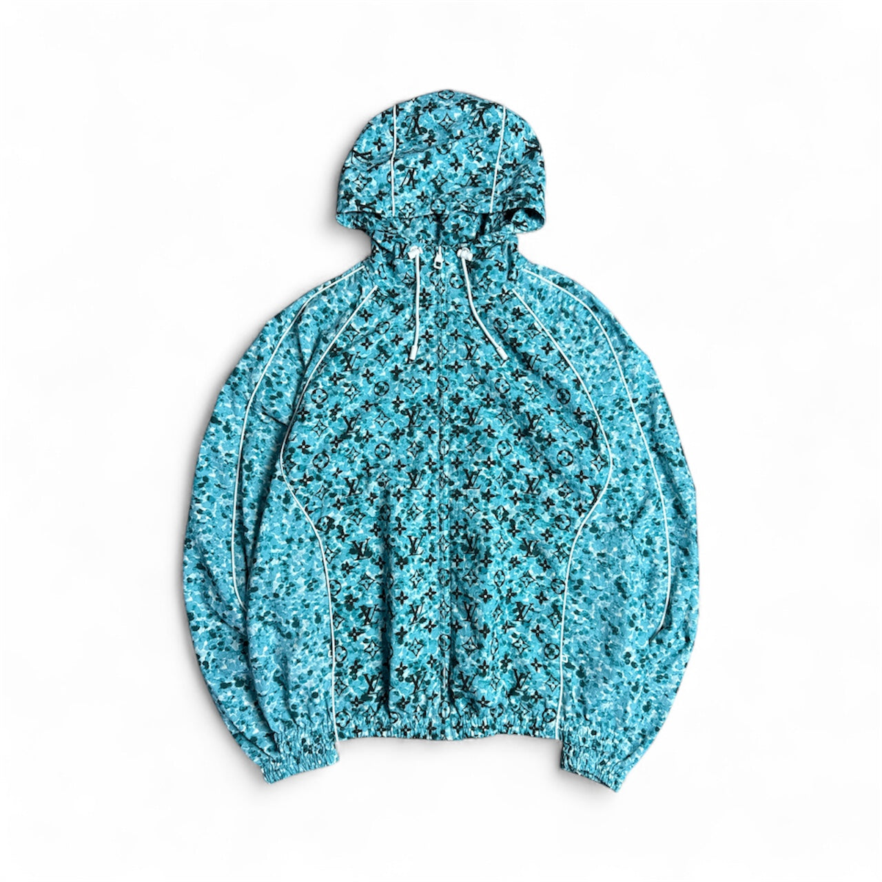 Louis Vuitton Blue Pointillism Monogram Windbreaker
Size 50 (Fits US size Large)
Excellent Condition