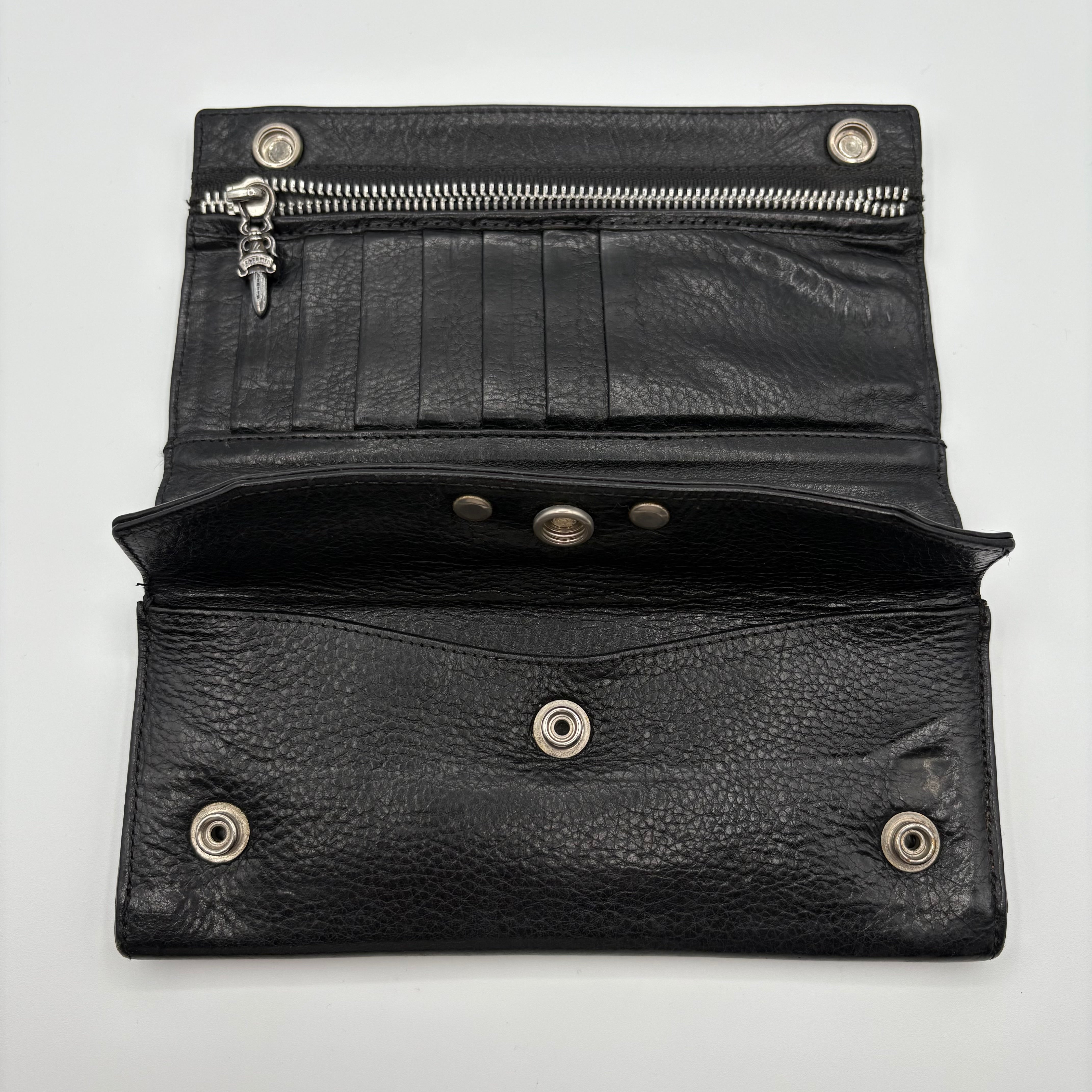 Snap Bifold Dagger Zip Long Wallet