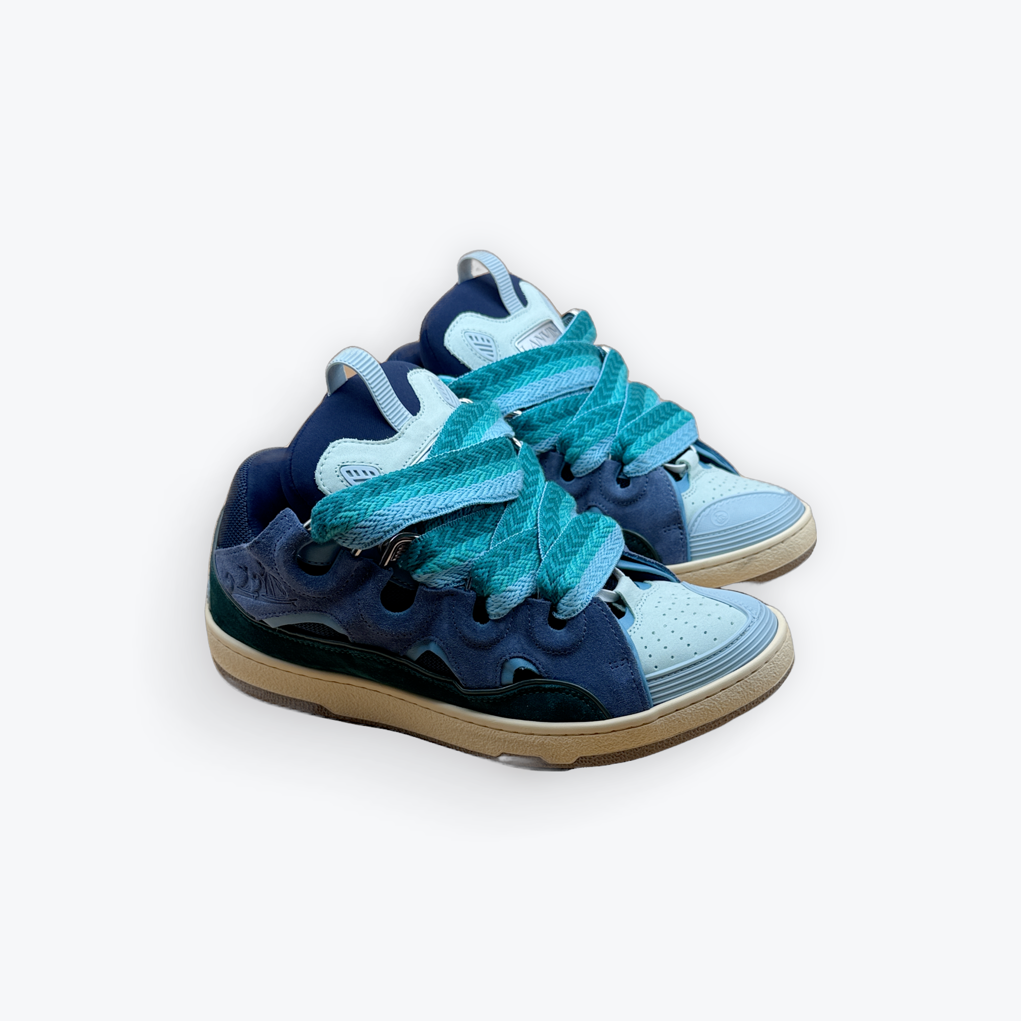 Curb Sneakers