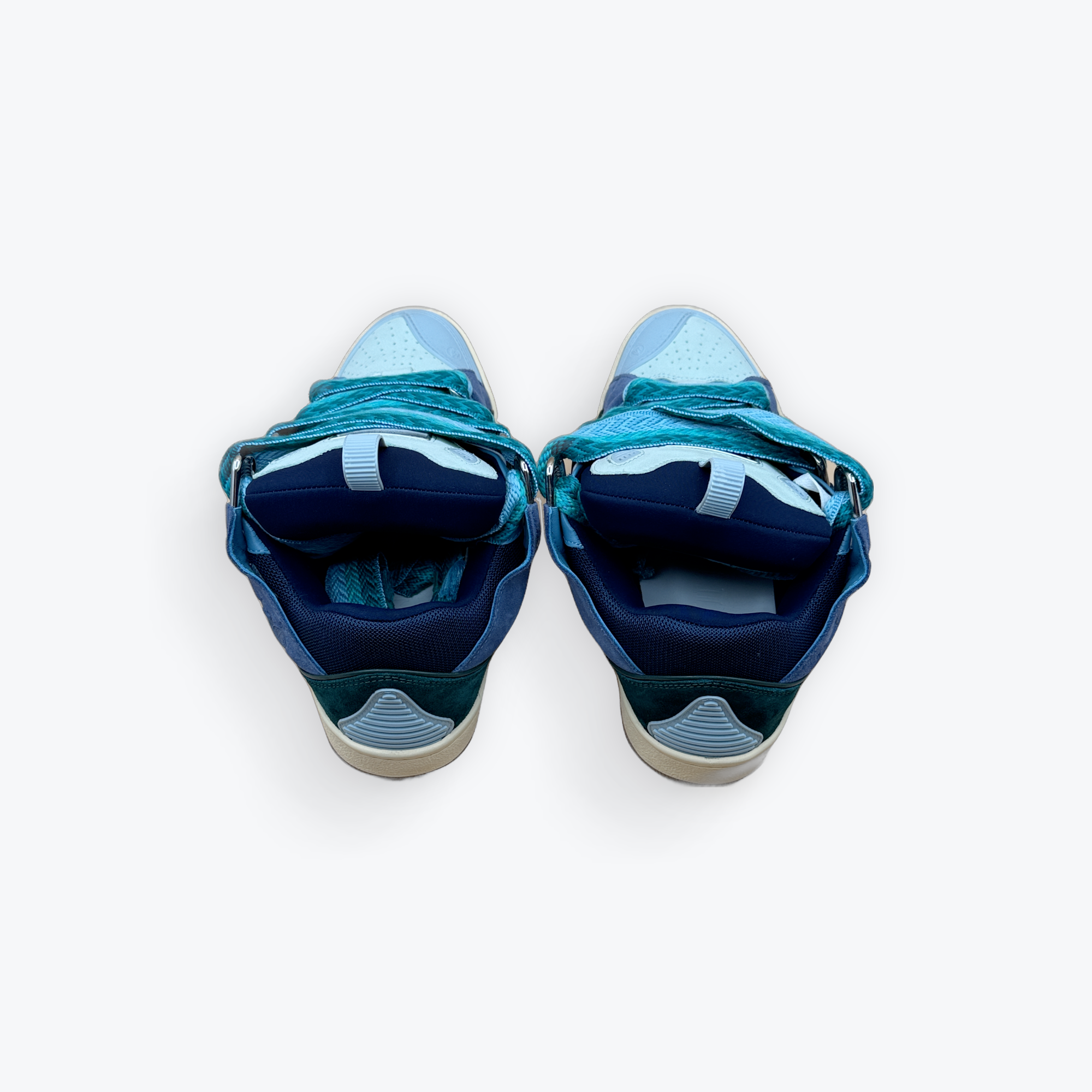 Curb Sneakers