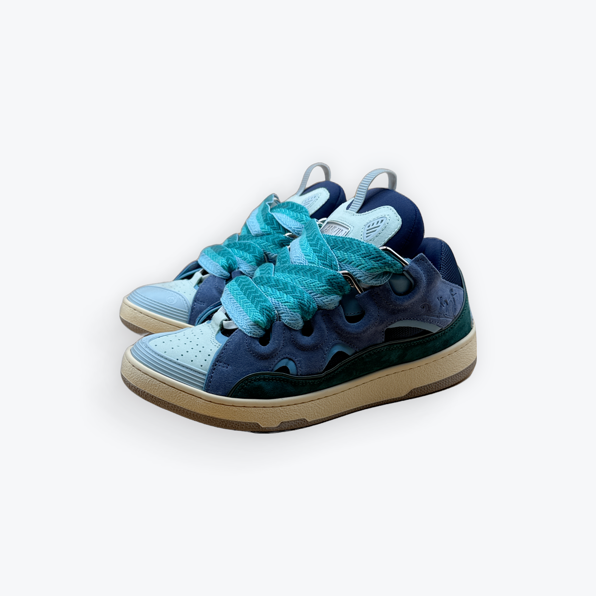 Curb Sneakers